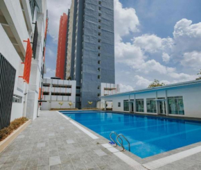 The Anderson Condo with NETFLIX & astro